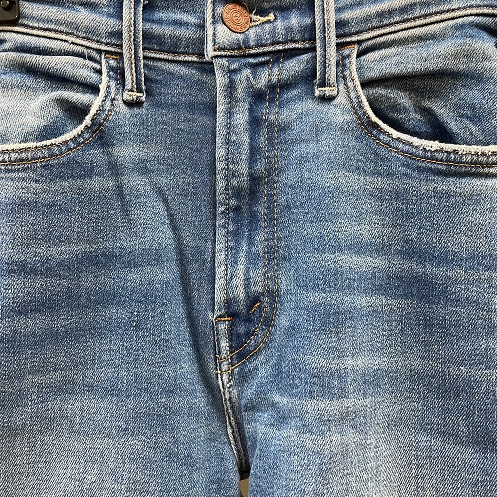 New MOTHER The Hustler High-Rise Ankle Fray Jeans in Layover!!🔥🔥🔥 - Picture 14 of 16